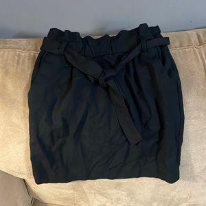 Women’s Paper Bag Style Skirt. Size Xs